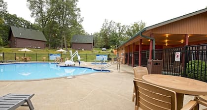 Wisconsin Dells | Pool & Waterpark Access | 2BR Villa