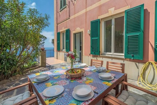CASA FLAMINIA - Panorama, Relaxation, and Parking