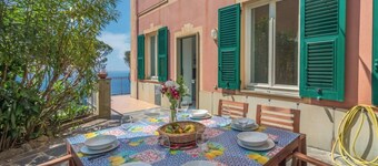 CASA FLAMINIA - Panorama, Relaxation, and Parking
