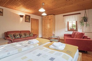 2 habitaciones, cuna de viaje y internet 