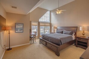 4 bedrooms, desk, iron/ironing board, travel cot