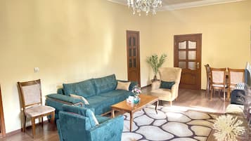 Smart-TV, bøker og musikkbibliotek