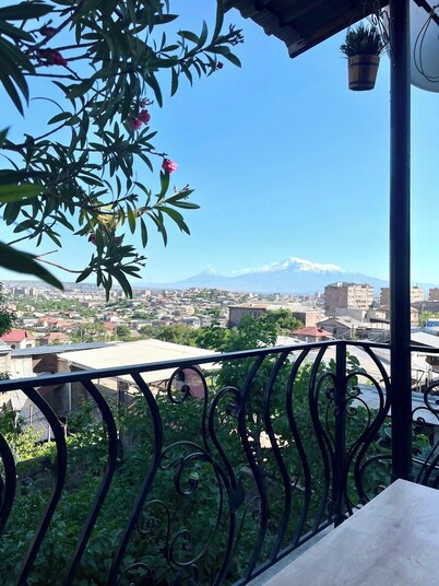 House for rent at a distance of 1,5 km from Republic Square