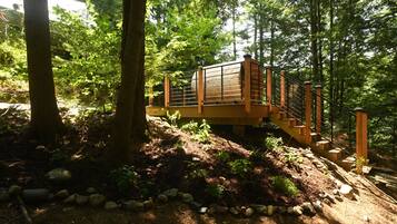 Enceinte de lâhĂ©bergement