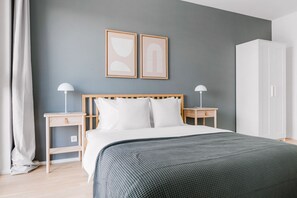 1 bedroom, iron/ironing board, WiFi, bed sheets