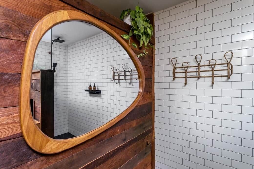 Deluxe Suite | Bathroom