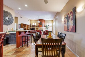 Dining - Chic La Quinta Cove Retreat | Pool and Spa , Near Old Town 3BR #221616 (La Quinta)