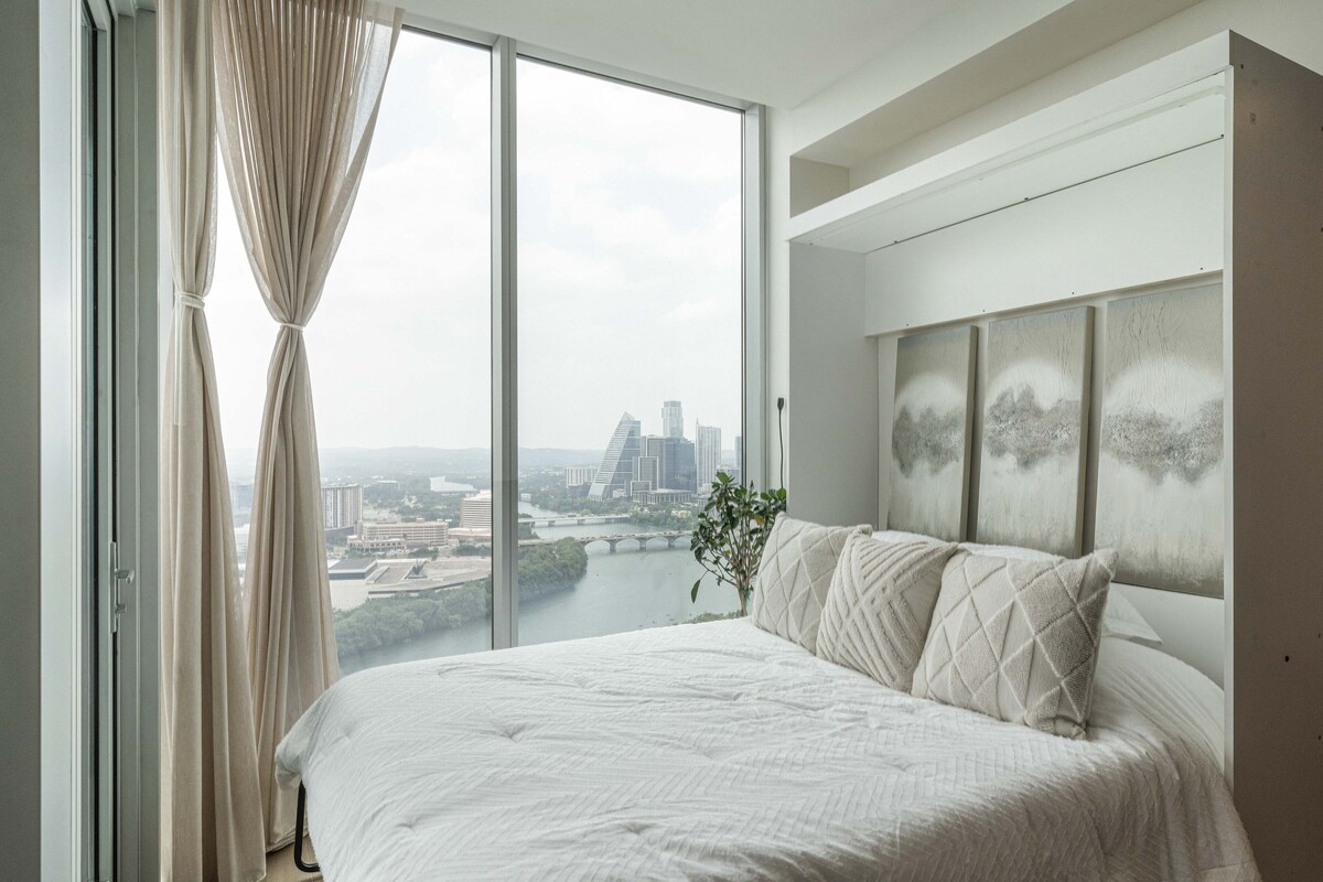 Photo 37 of Rainey St, Bachelorette Penthouse, Pool +Views & Walk Everywhere