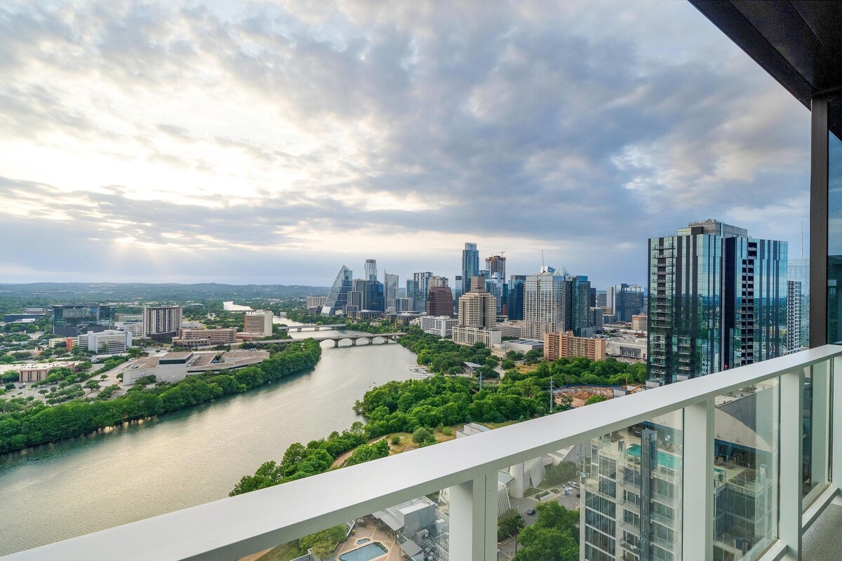 Photo 39 of Rainey St, Bachelorette Penthouse, Pool +Views & Walk Everywhere