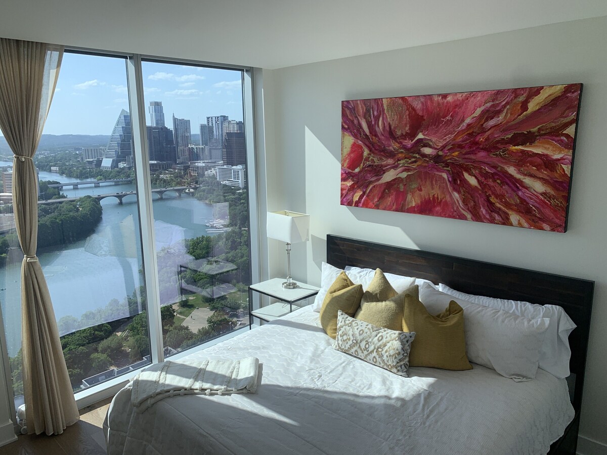 Photo 24 of Rainey St, Bachelorette Penthouse, Pool +Views & Walk Everywhere