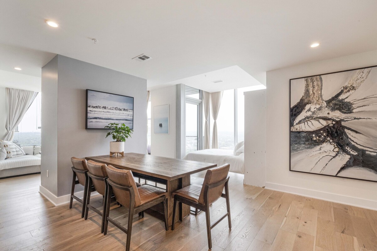 Photo 9 of Rainey St, Bachelorette Penthouse, Pool +Views & Walk Everywhere