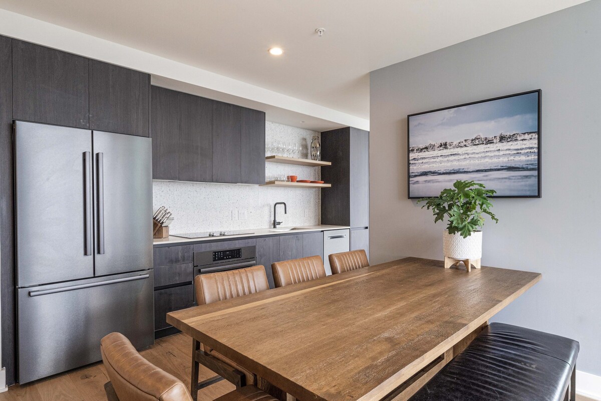 Photo 13 of Rainey St, Bachelorette Penthouse, Pool +Views & Walk Everywhere