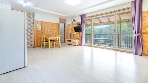 베이직룸, 침실 1개 (Marigold (gajokroom/dockchae)) | 외관