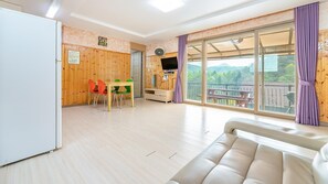 베이직룸, 침실 1개 (Olive (gajokroom/dockchae)) | 1 개의 침실, 무료 WiFi