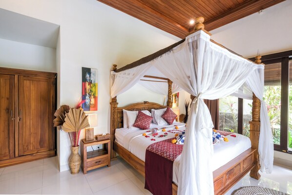 Romantic Villa | 1 bedroom, blackout drapes, free WiFi, bed sheets - Villa Tirtha Amertha Ubud (Ubud)