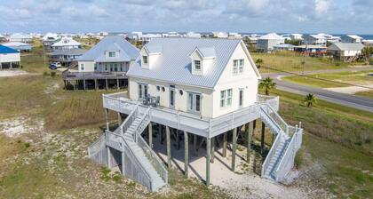 Bella Isla - Gulf Beachside, 2 Bedrooms, 2.5 Baths, Pet Friendly, Sleeps 10.