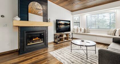 Adorable 1 BR Guest Suite w/ Fireplace & Patio