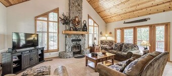 Deer Meadow Cabin @ Shaver Lake