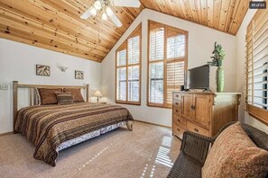 4 Schlafzimmer, Bügeleisen/Bügelbrett, WLAN, Bettwäsche