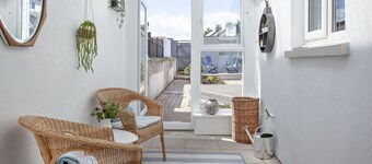 Admirals -  a cottage cottage is within a short walk of  Brixham harbour, quay, Battery Gardens and