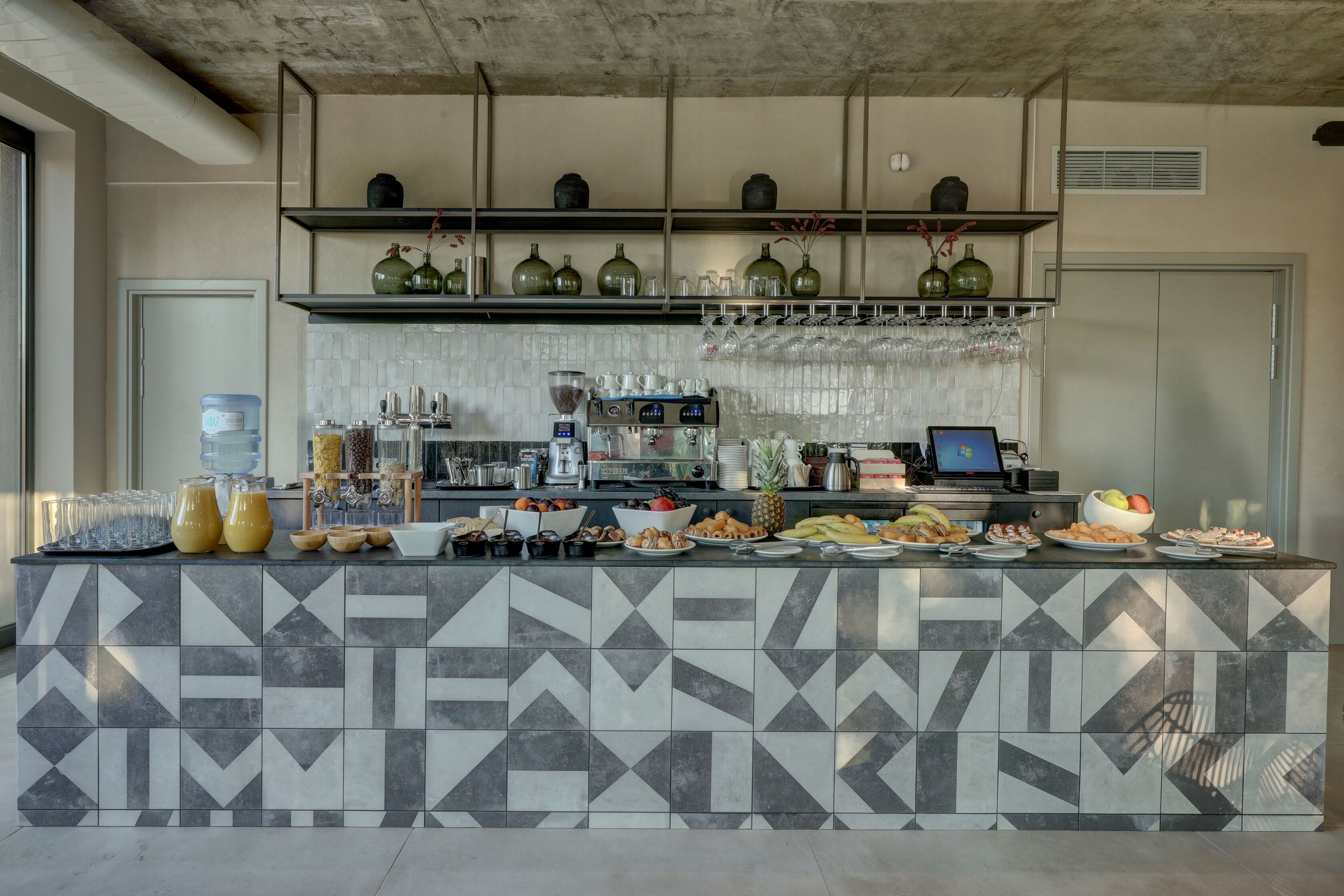 Ilmainen päivittäinen buffetaamiainen 