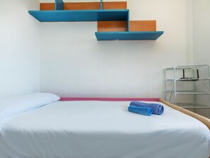 3 bedrooms, iron/ironing board, WiFi