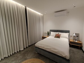 5 soverom, strykejern/-brett, reiseseng for barn og wi-fi (inkludert)