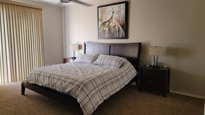 5 chambres, bureau, fer et planche à repasser, accès au Wi-Fi (inclus)
