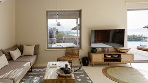 スマートテレビ、テレビゲーム機、卓球台、ステレオ