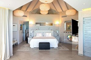 6 chambres, fer et planche à repasser, Wi-Fi, draps fournis