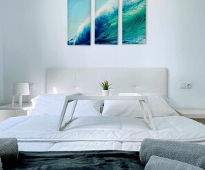 1 chambre, fer et planche à repasser, lit parapluie, Wi-Fi gratuit