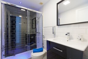 Hair dryer, towels