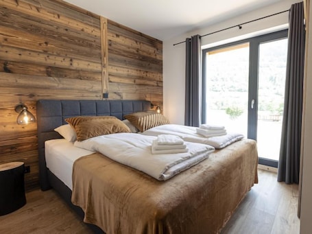 3 bedrooms, free internet