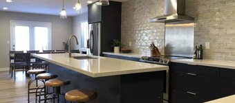 The Modern Moose! Fully Updated & Minutes from the Best Snow and Hiking on Earth