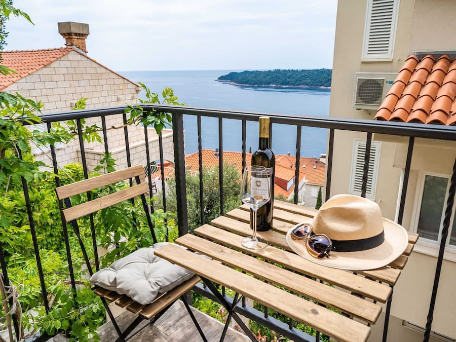 Doppelzimmer (Premium Double Room with Balcony) | Balkon