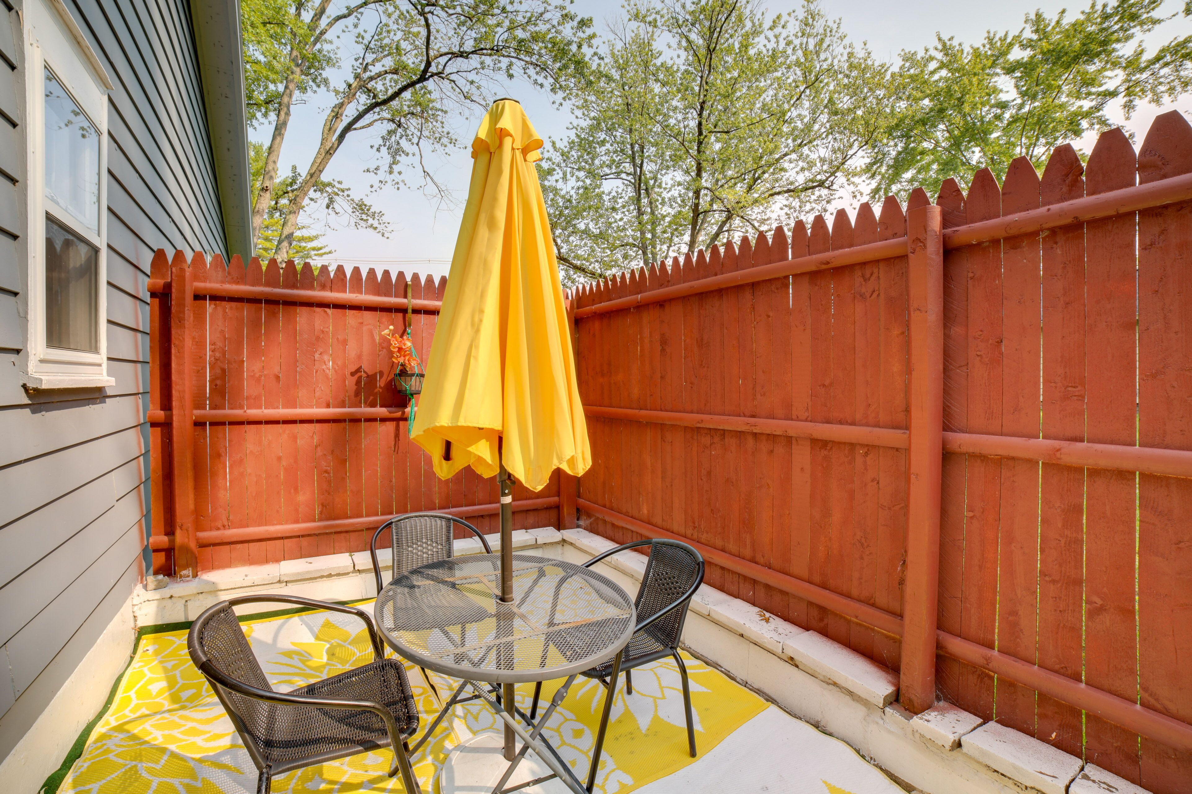 Riverside Niles Retreat w/ Fire Pit & Grill!