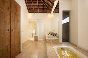 3 Bedroom Pool Villa | Bathroom | Free toiletries, hair dryer, slippers, towels