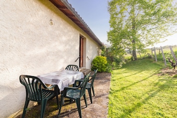 Entrée avec terrasse