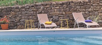 Family double room B&B ★ king size bed ★ pool and spa ★ garden view ★ free WIFI