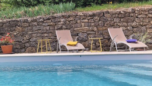 ★ Chambre double premium B&B ★ WIFI ★ piscine et spa ★ salle de bain attenante