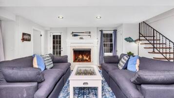 TV connectée, cheminée