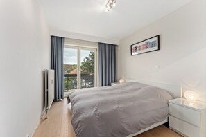 2 habitaciones, tabla de planchar con plancha y wifi gratis 