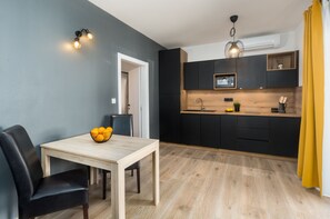 Interior - 250m from the beach, modern, air-conditioned, 2 persons (Porec)