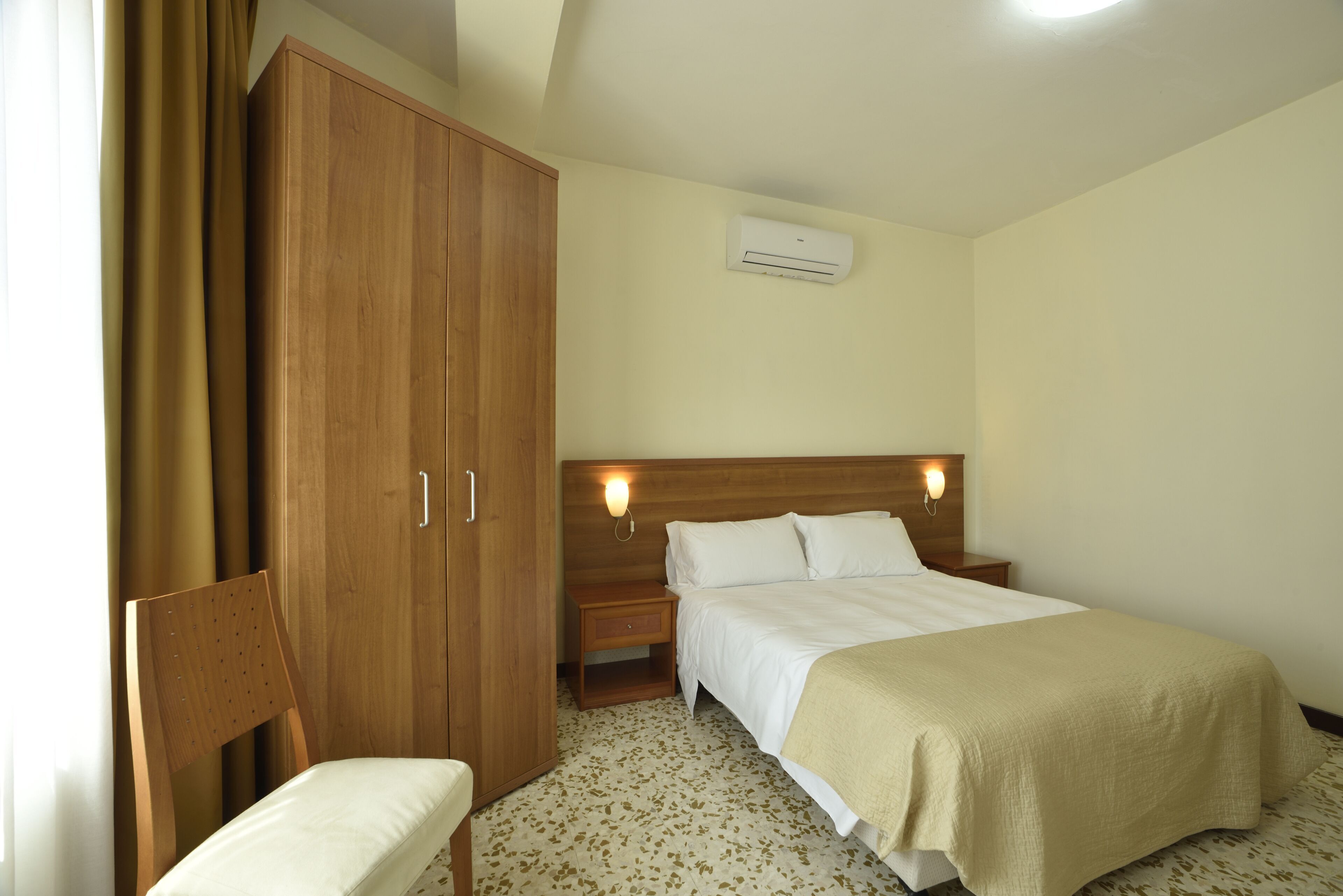 Down comforters, in-room safe, desk, free WiFi