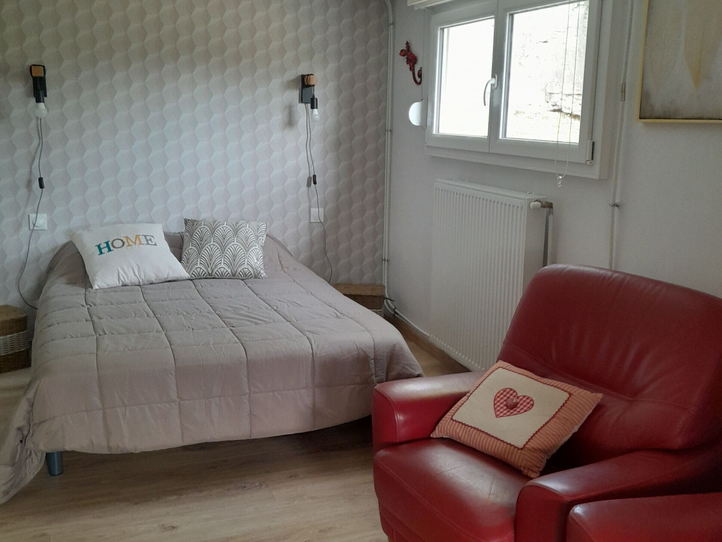 1 chambre, Wi-Fi gratuit, draps fournis