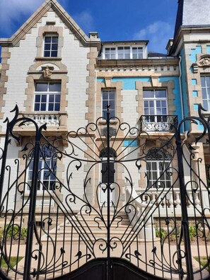 Exterior - La Brise (Roscoff)