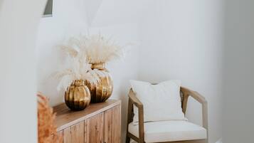 Family Room | Premium bedding, soundproofing, travel crib, free WiFi