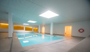 Piscine couverte, piscine chauffée