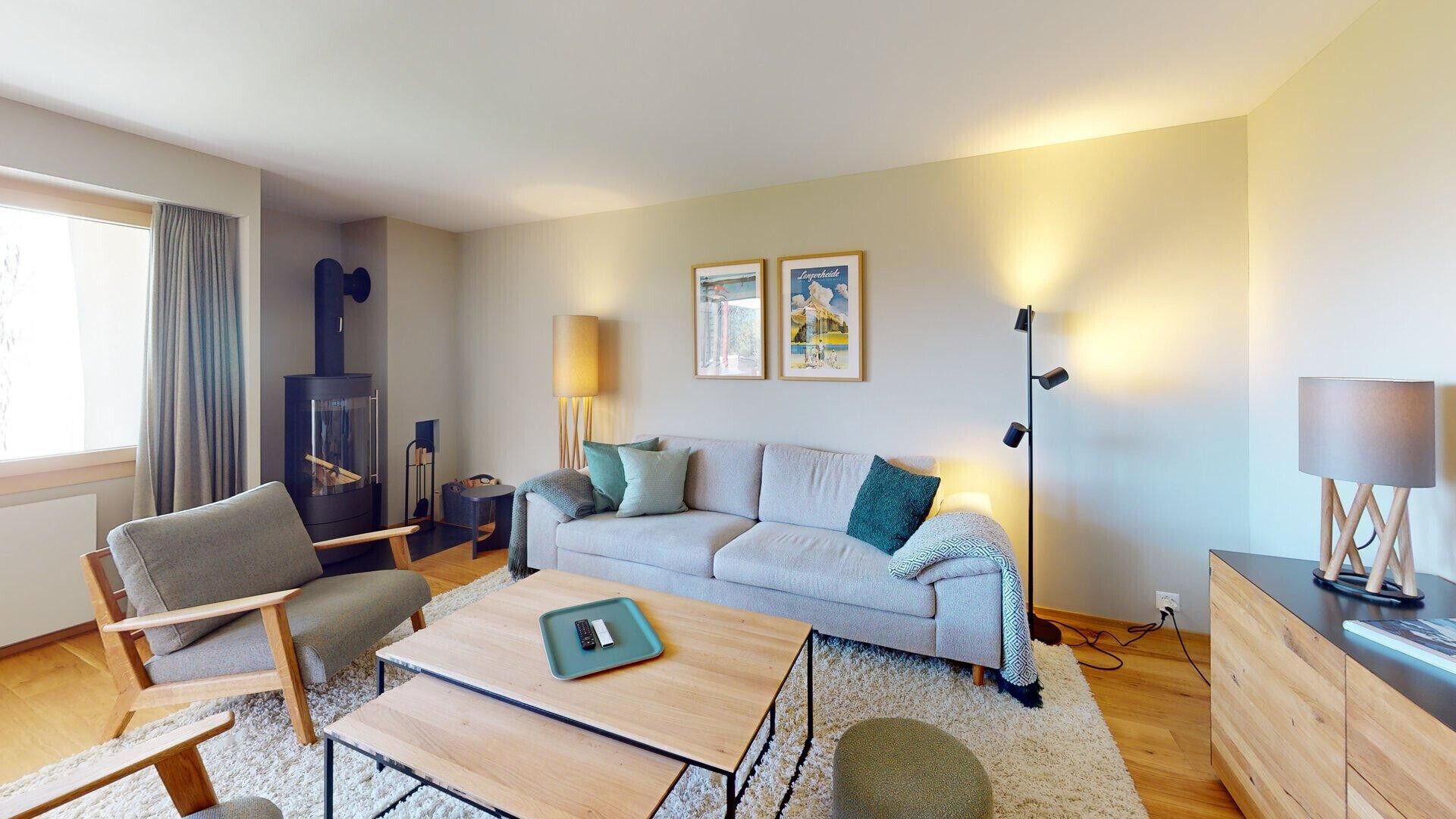 Wohnbereich mit Kamin