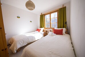 2 bedrooms, free WiFi